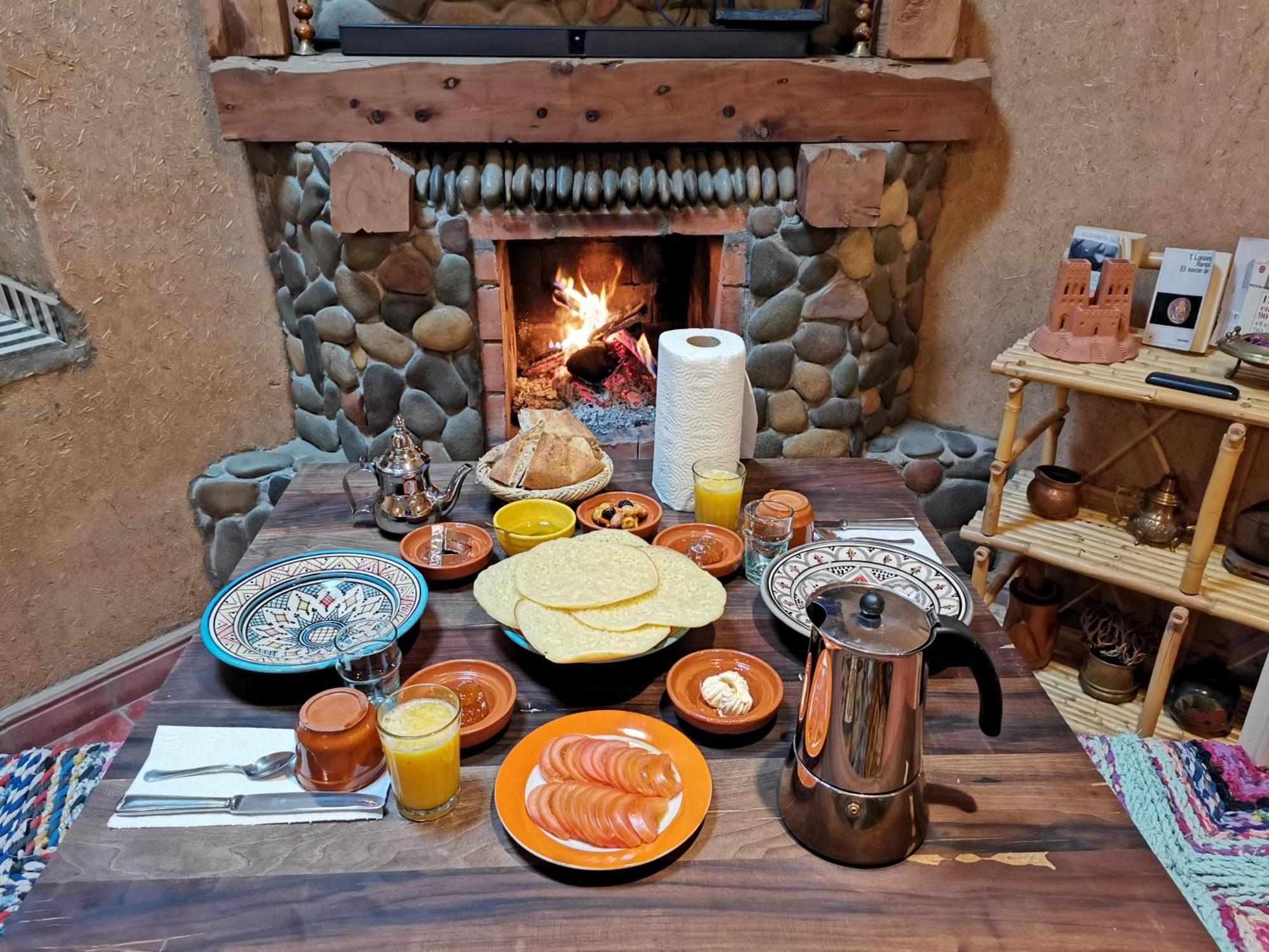 Kelaat-M'Gouna Maison D'Hote Tamatart - Homestay מראה חיצוני תמונה