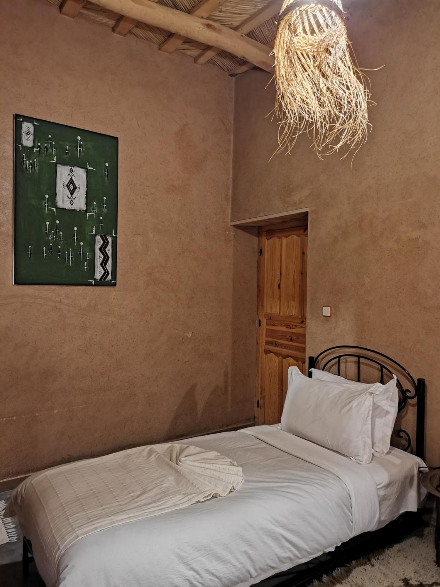 Kelaat-M'Gouna Maison D'Hote Tamatart - Homestay חדר תמונה