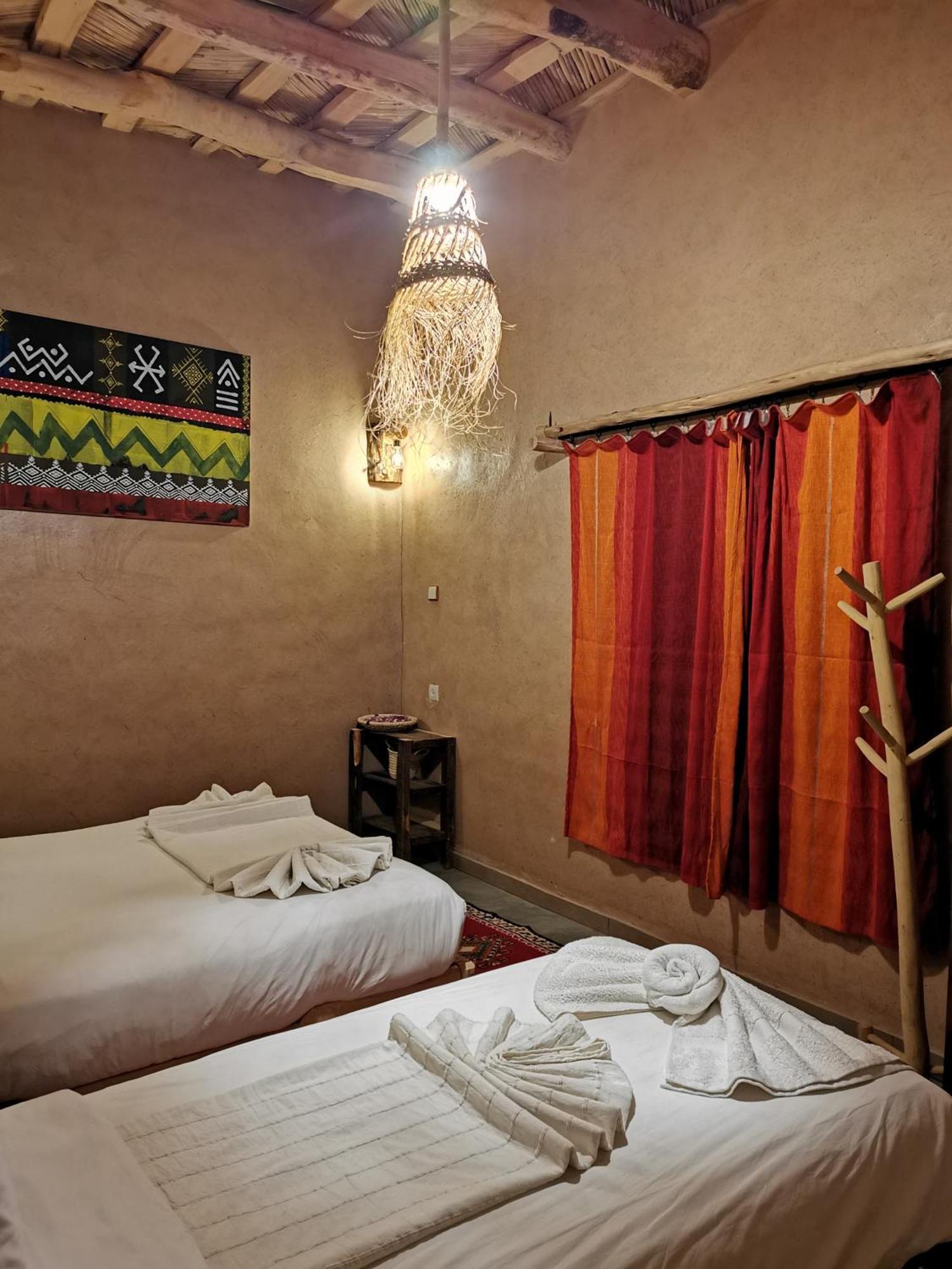 Kelaat-M'Gouna Maison D'Hote Tamatart - Homestay חדר תמונה